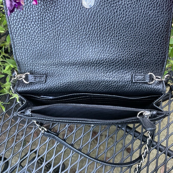 Sharp Steve Madden Multi Pocket Silver Hardware & Chain Wallet Bag! - Picture 5 of 16
